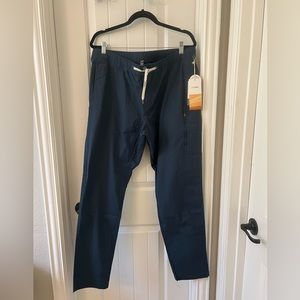 Vuori men’s pants